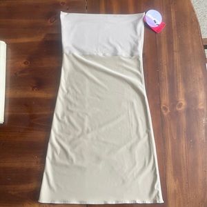 Spanx by Sara Blakely Hide & Seek strapless full slip large nude color